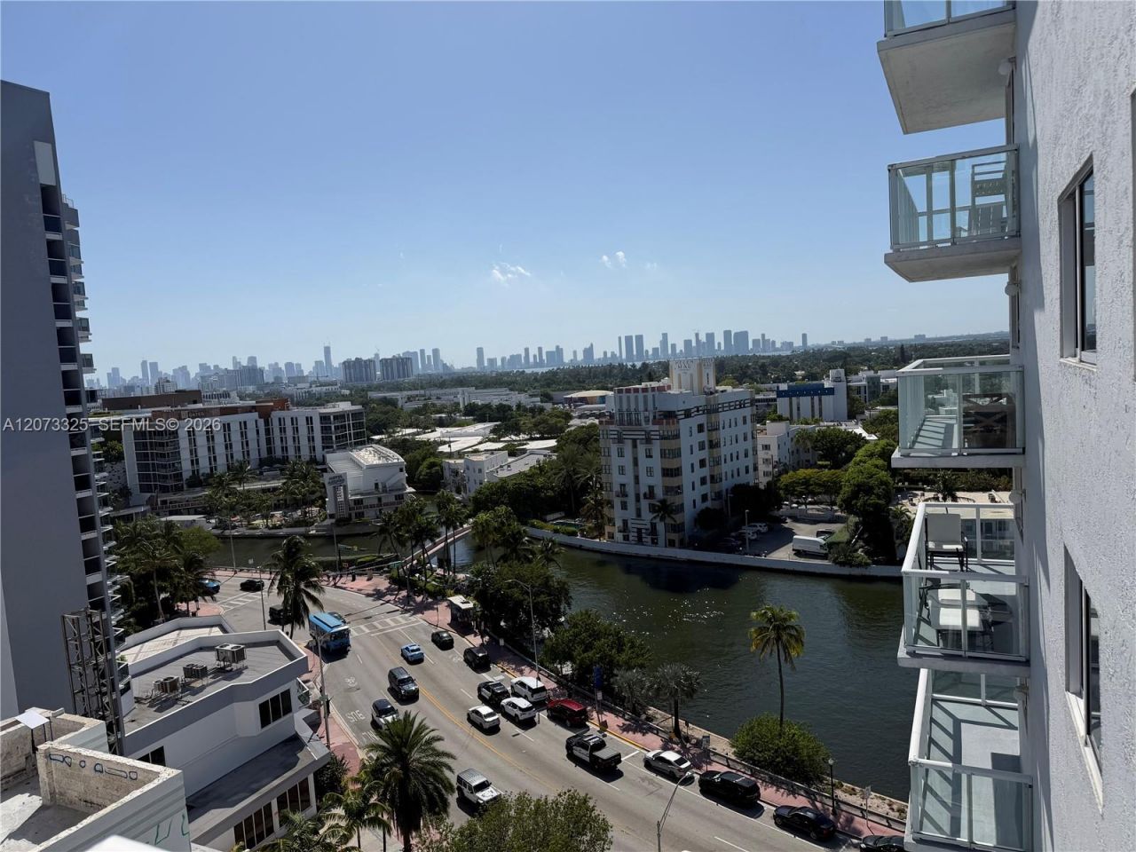 2457 Collins Ave , Unit 1405, Miami Beach, FL 33140 Photo