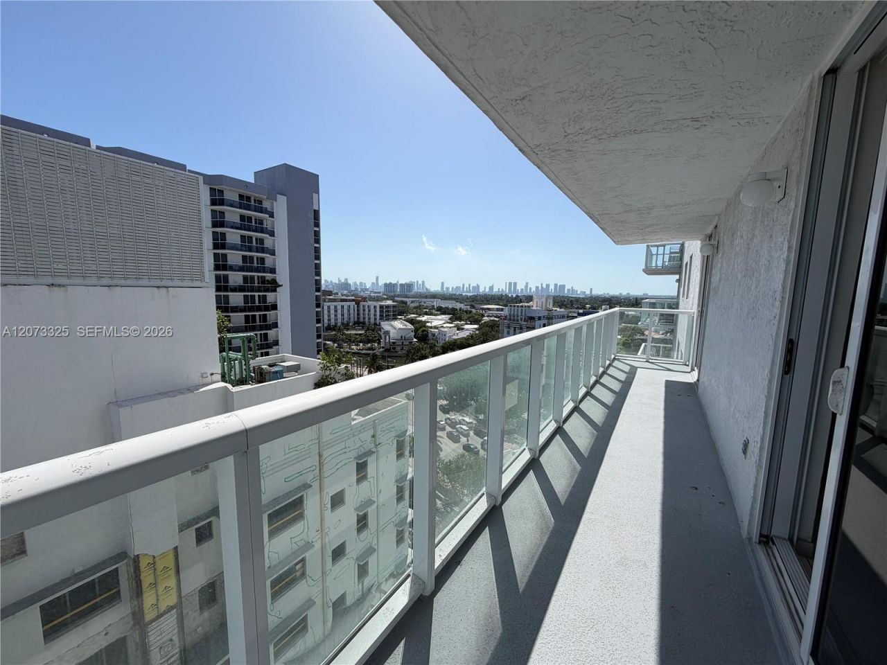 2457 Collins Ave , Unit 1405, Miami Beach, FL 33140 Photo