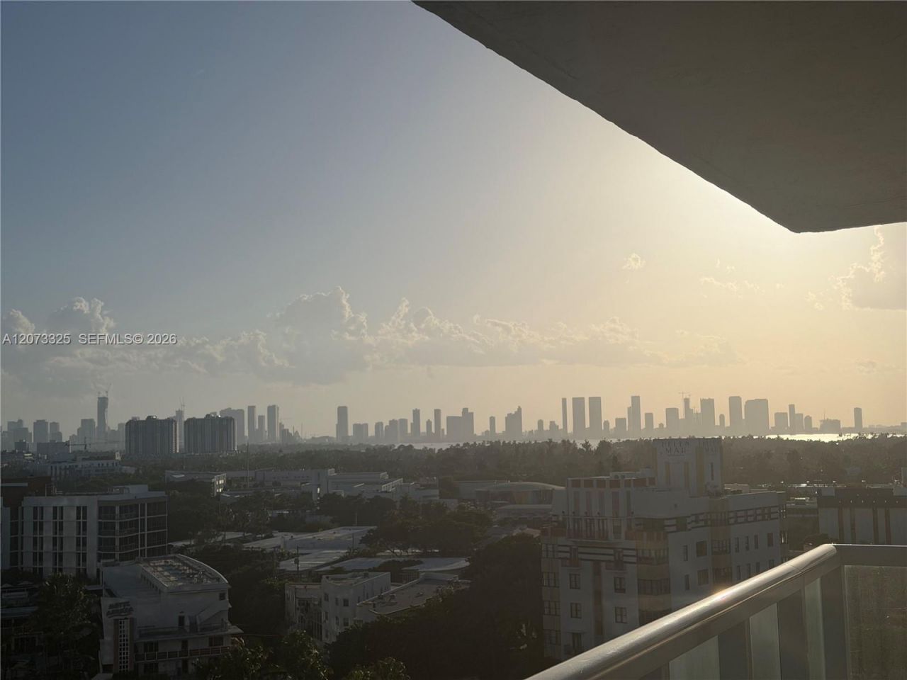2457 Collins Ave , Unit 1405, Miami Beach, FL 33140 Photo