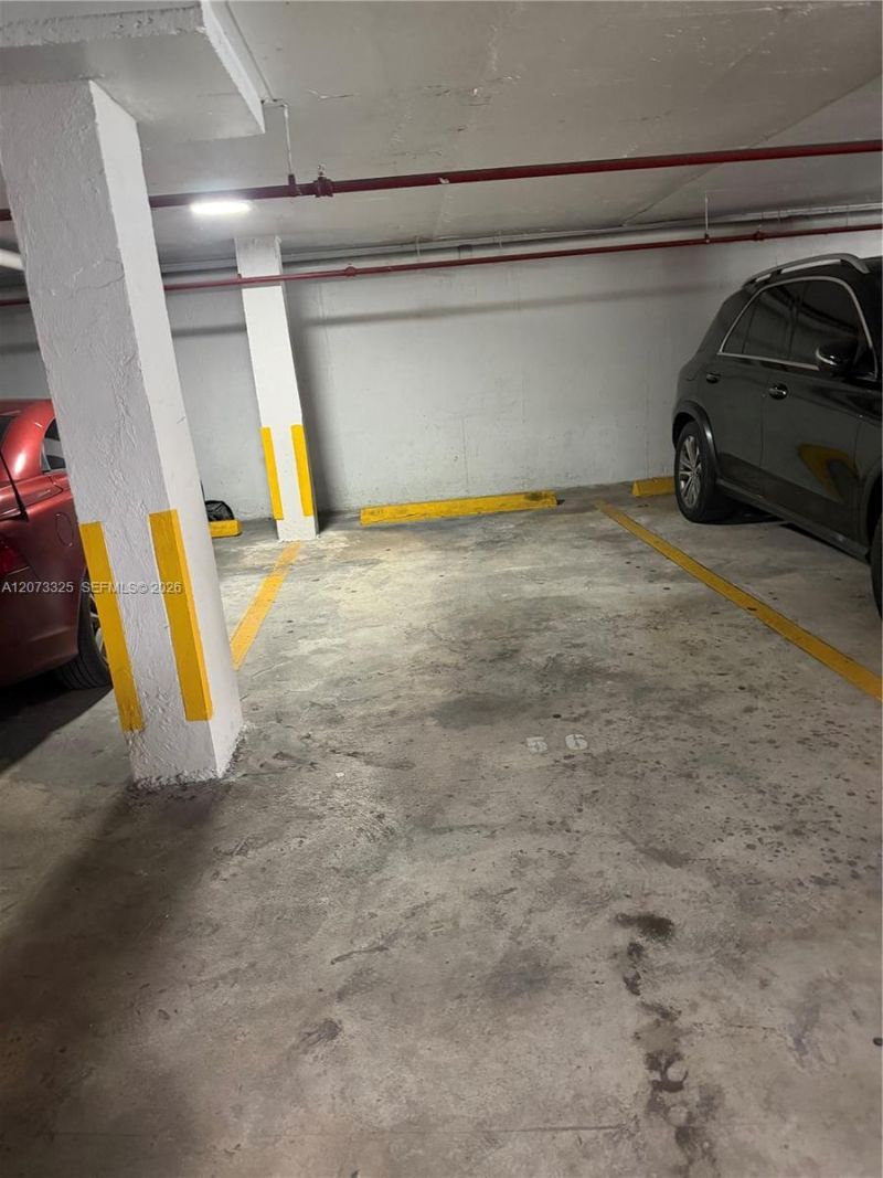 2457 Collins Ave , Unit 1405, Miami Beach, FL 33140 Photo