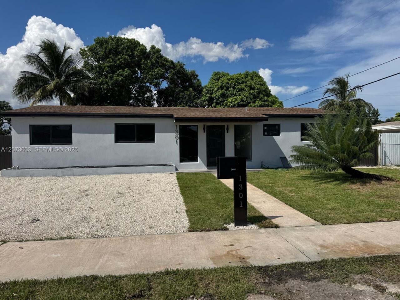 1301 NW 176th Ter , Miami Gardens, FL 33169 Photo