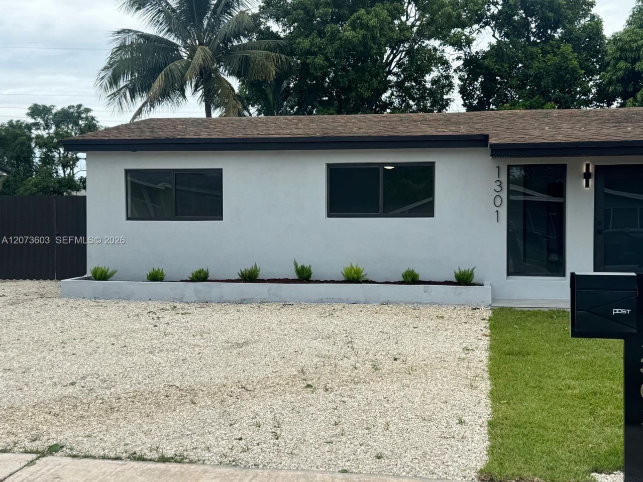 1301 NW 176th Ter , Miami Gardens, FL 33169 Photo