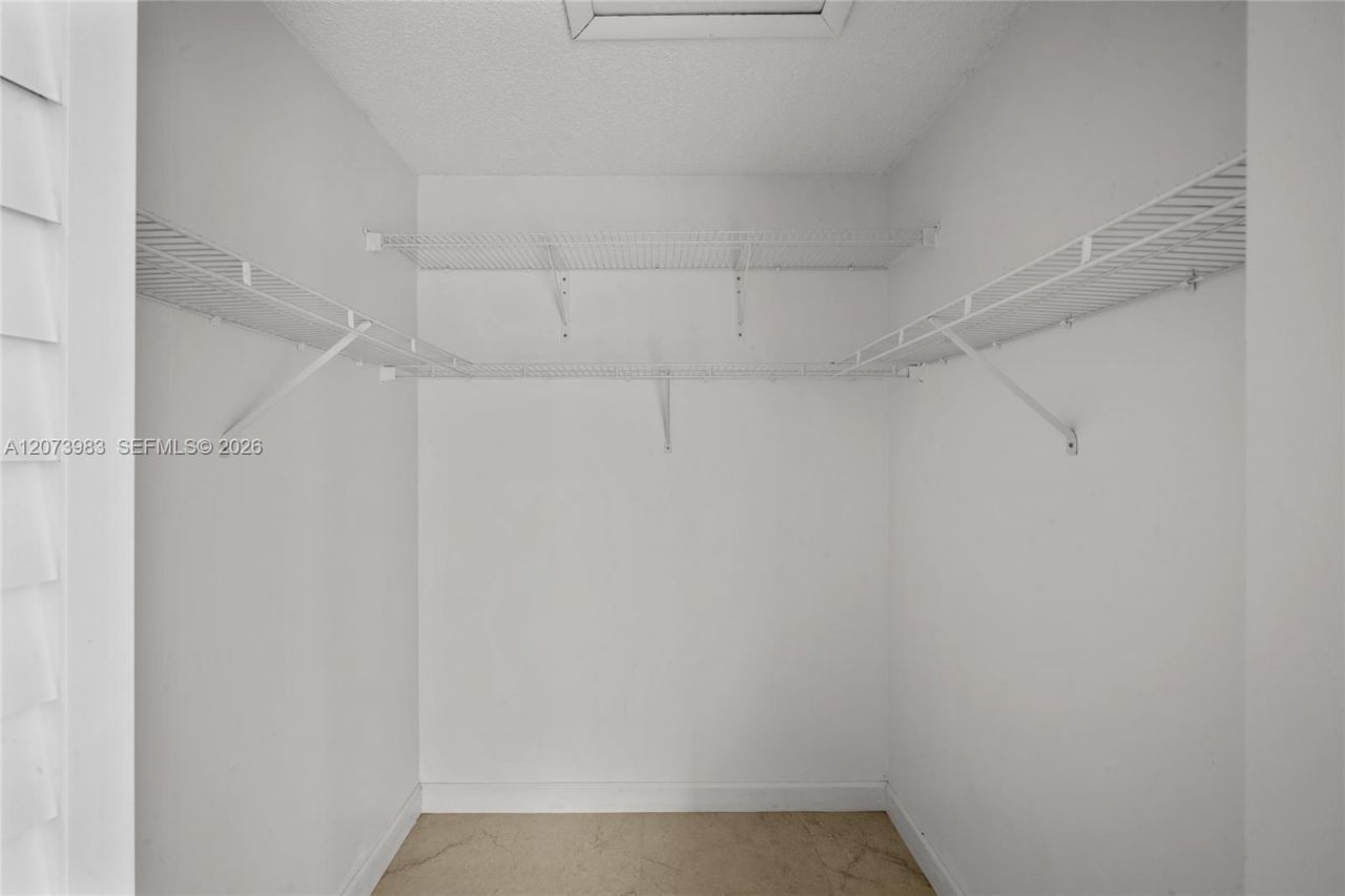 330 NW 114th Ave , Unit 7-105, Sweetwater, FL 33172 Photo
