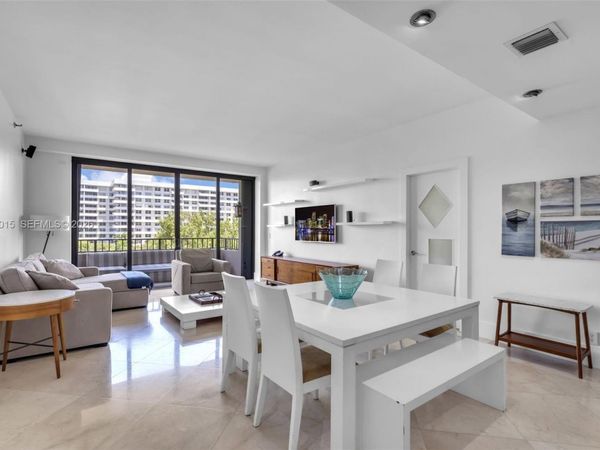 251 Crandon Blvd , Unit 431, Key Biscayne, FL 33149