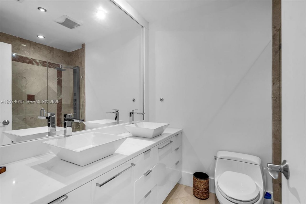 251 Crandon Blvd, Unit 431, Key Biscayne, FL 33149 Photo