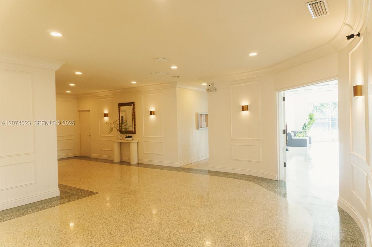 9111 E Bay Harbor Dr, Unit 5B, Bay Harbor Islands, FL 33154 Photo