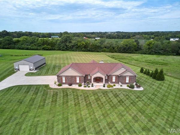 21 Pheasant Pointe Drive , Old Monroe, MO 63369