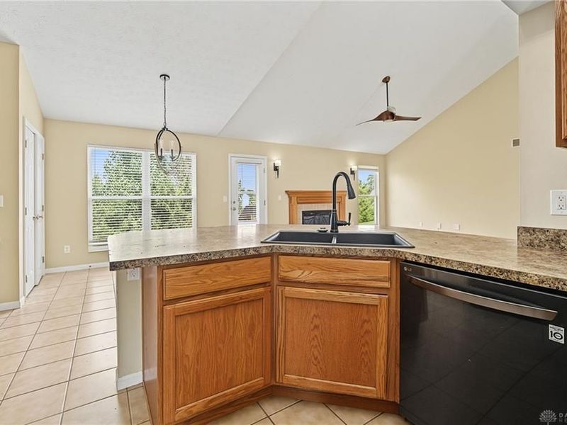 466 Lake Haven Court, Lebanon, OH 45036 Photo 22