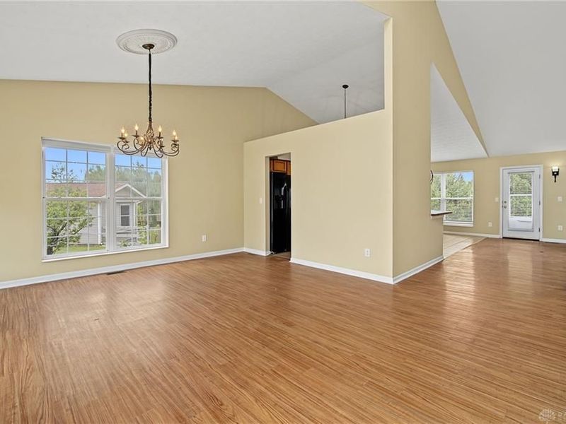 466 Lake Haven Court, Lebanon, OH 45036 Photo 6