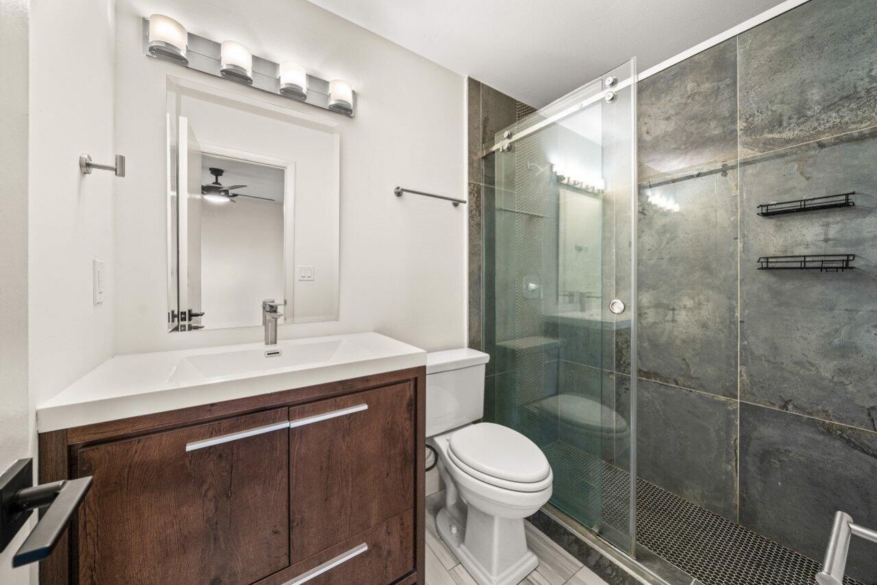 638 SW 4th Avenue, Boynton Beach, FL 33426 Photo
