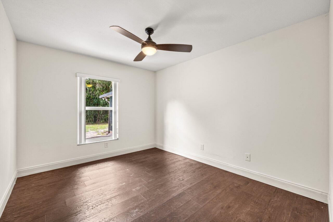 638 SW 4th Avenue, Boynton Beach, FL 33426 Photo