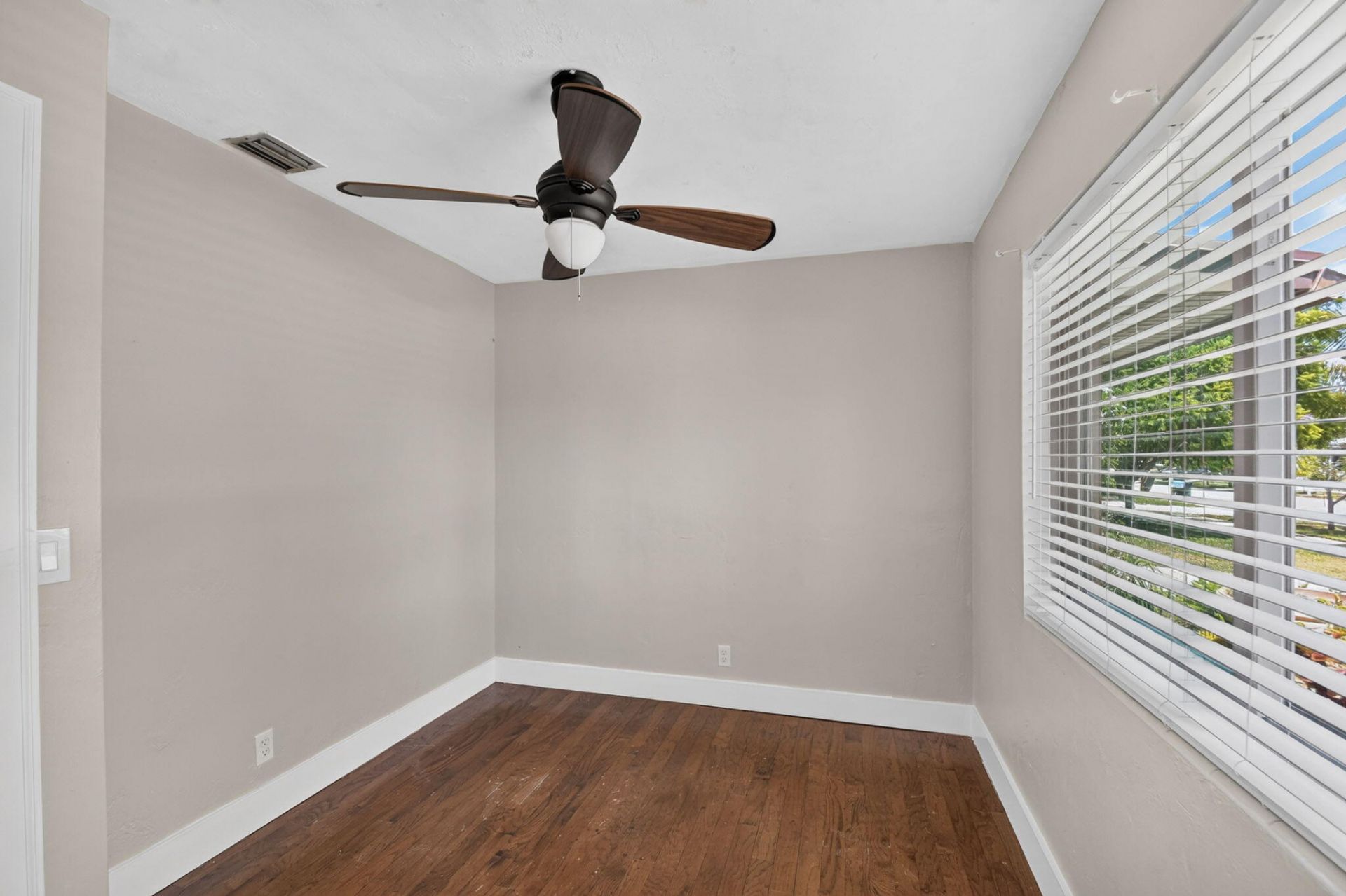 907 Wright Drive, Lake Worth Beach, FL 33461 Photo