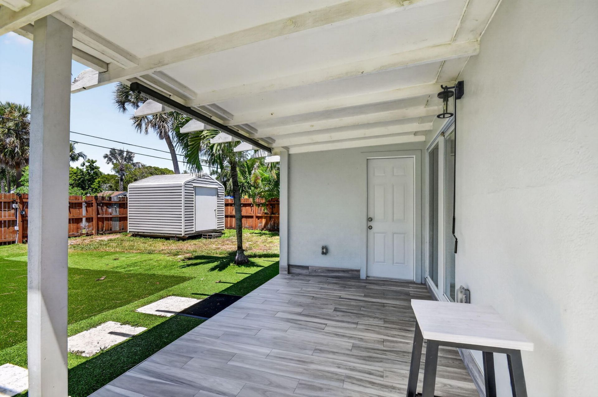 907 Wright Drive, Lake Worth Beach, FL 33461 Photo