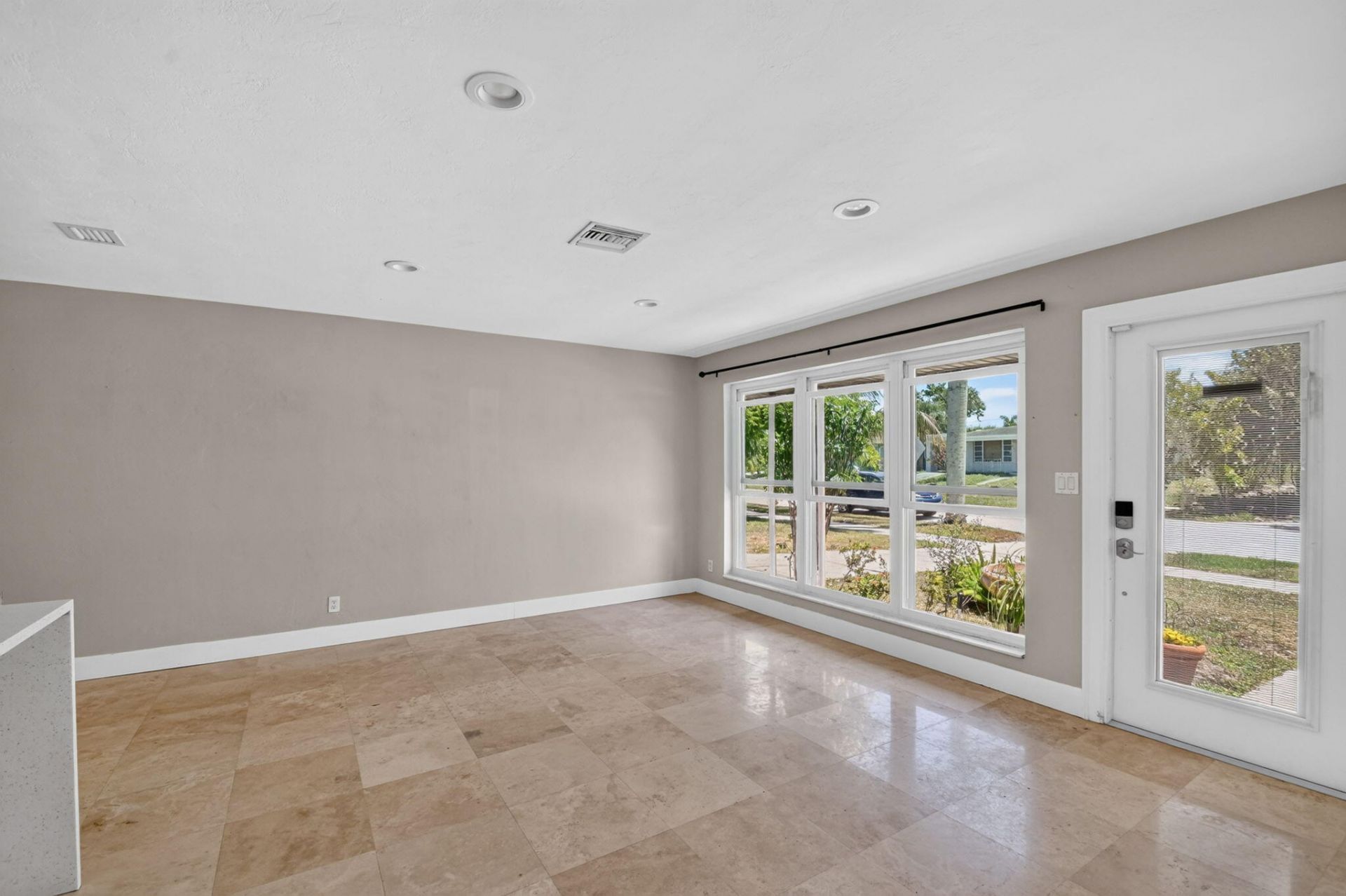 907 Wright Drive, Lake Worth Beach, FL 33461 Photo