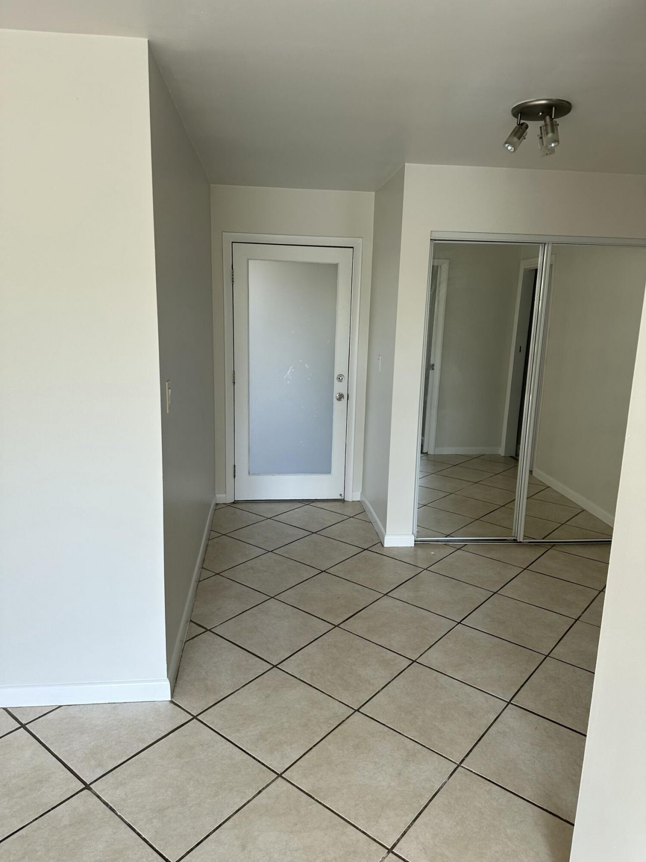 1480 E Sample Road, Unit 207, Pompano Beach, FL 33064 Photo