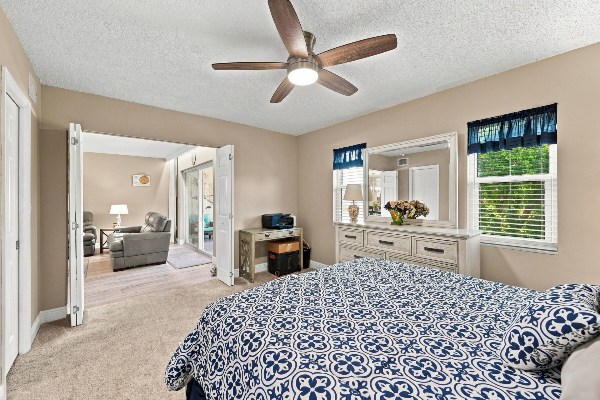 4629 Poinciana Street, Unit 304, Lauderdale by the Sea, FL 33308 Photo