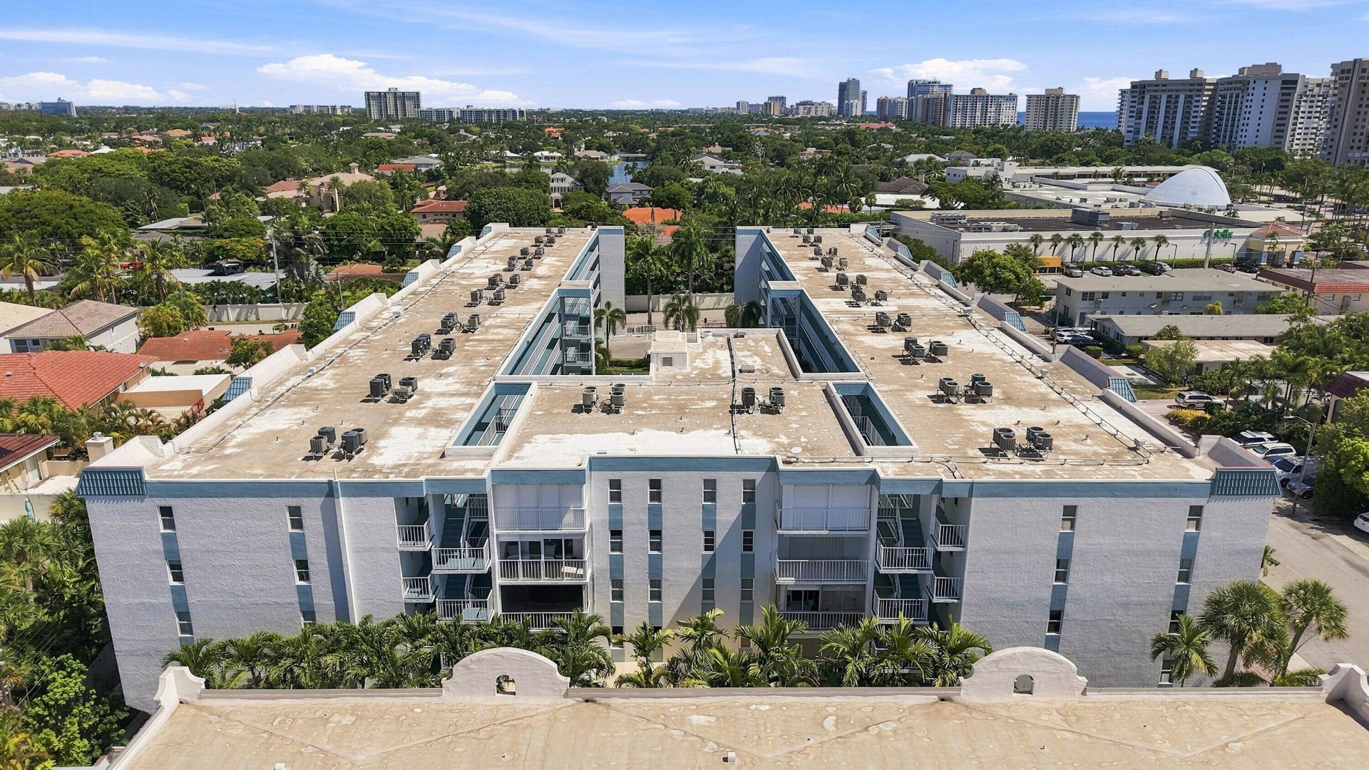 4629 Poinciana Street, Unit 304, Lauderdale by the Sea, FL 33308 Photo