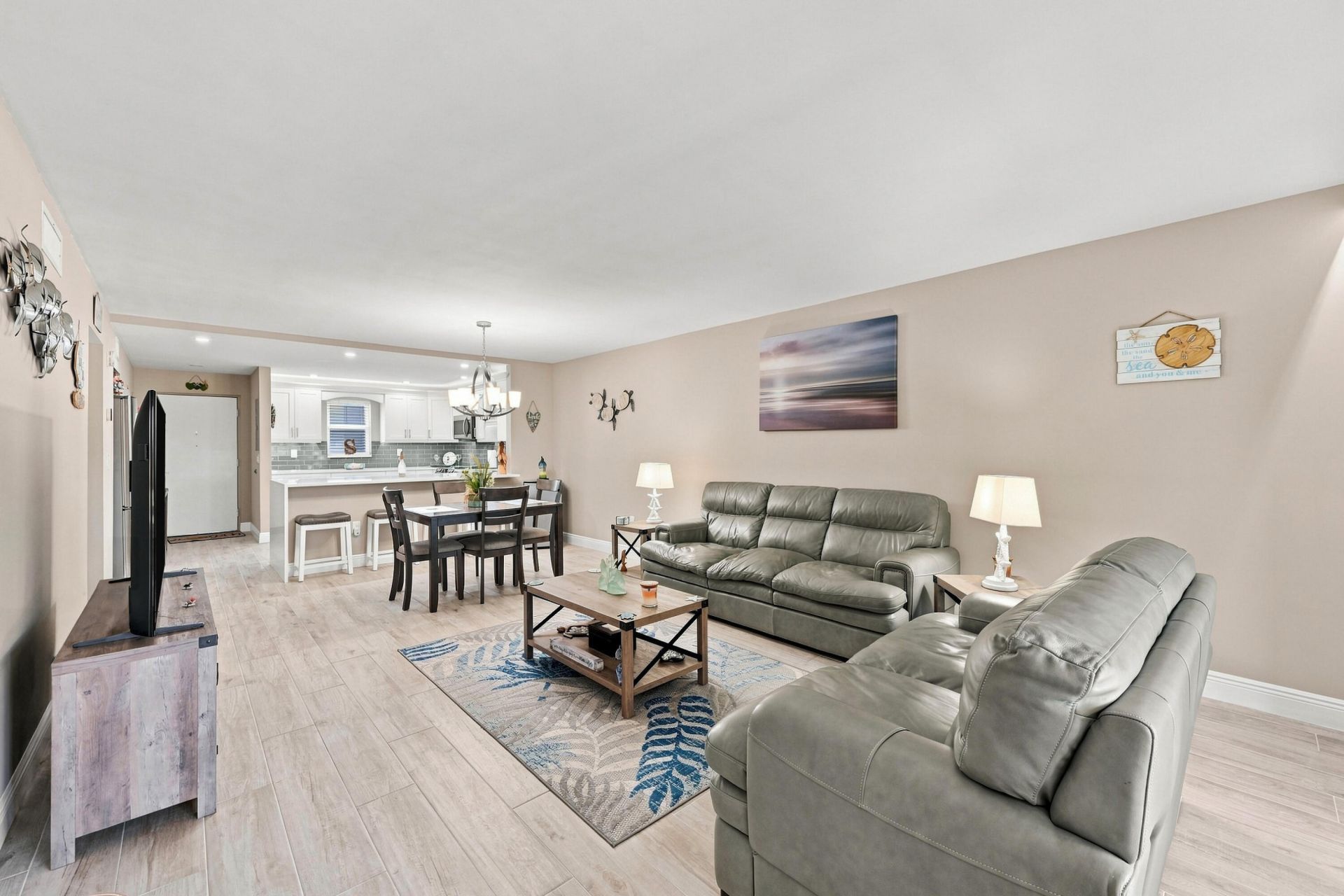 4629 Poinciana Street, Unit 304, Lauderdale by the Sea, FL 33308 Photo
