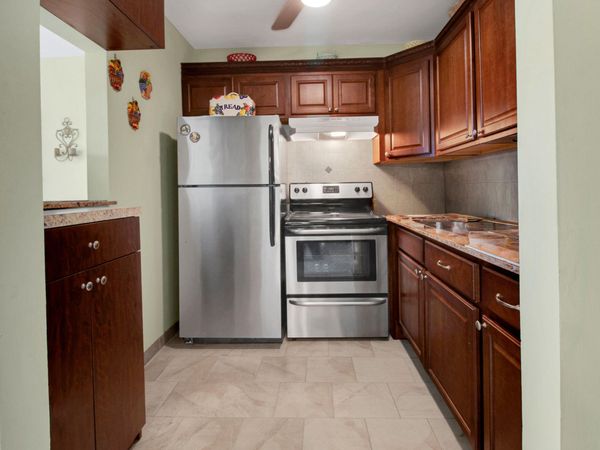 412 BRIGHTON J, Boca Raton, FL 33434