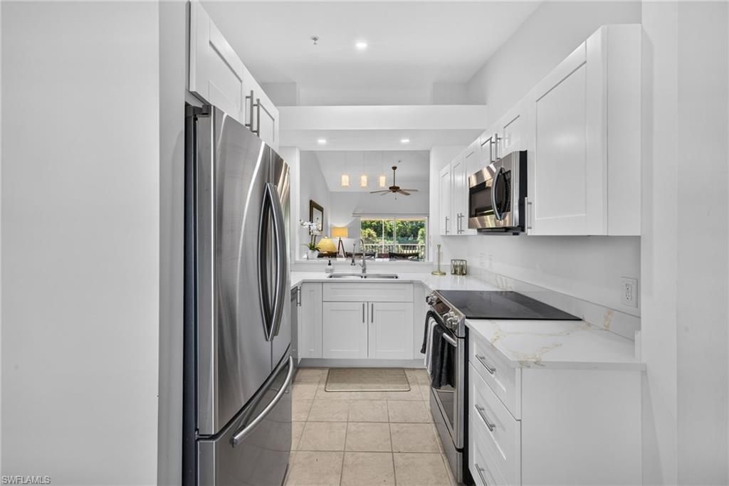 2815 Cypress Trace Cir, Unit 204, Naples, FL 34119 Photo