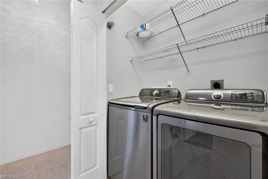 2815 Cypress Trace Cir, Unit 204, Naples, FL 34119 Photo