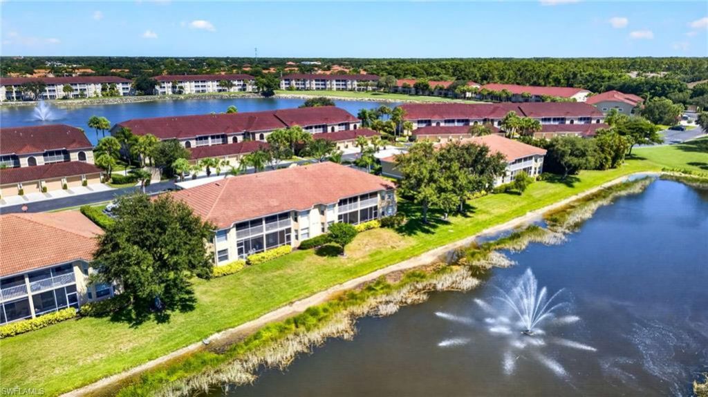 2815 Cypress Trace Cir, Unit 204, Naples, FL 34119 Photo