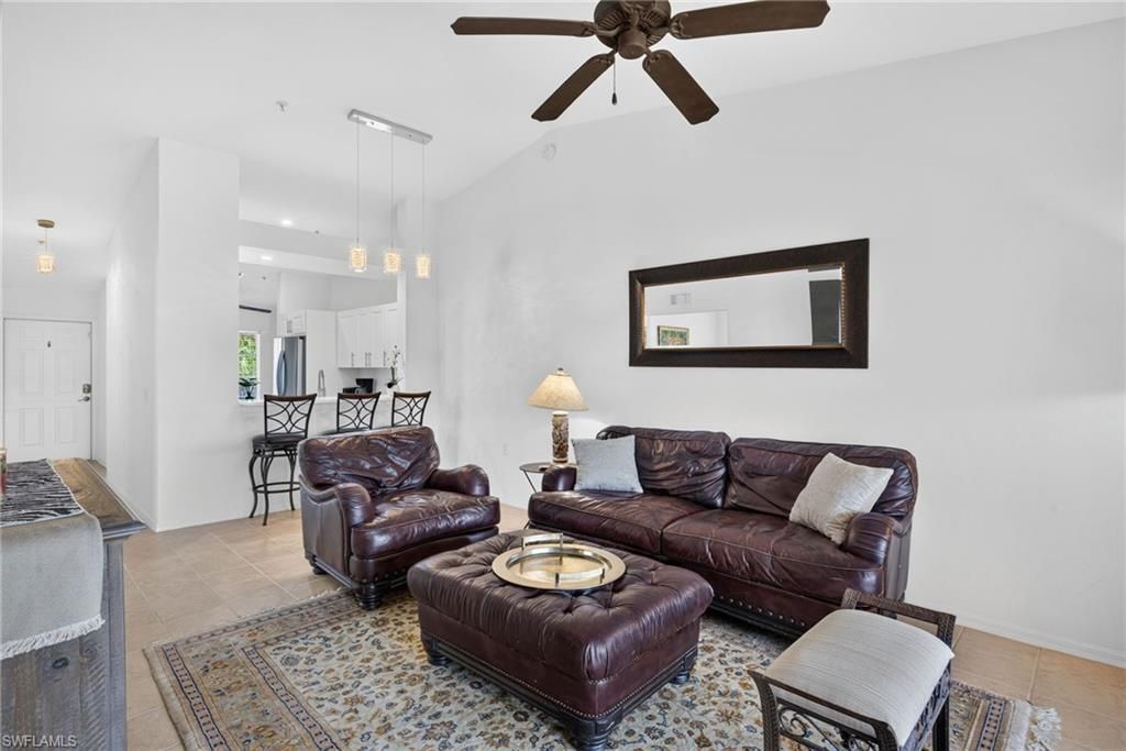 2815 Cypress Trace Cir, Unit 204, Naples, FL 34119 Photo