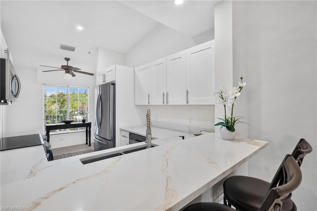 2815 Cypress Trace Cir, Unit 204, Naples, FL 34119 Photo