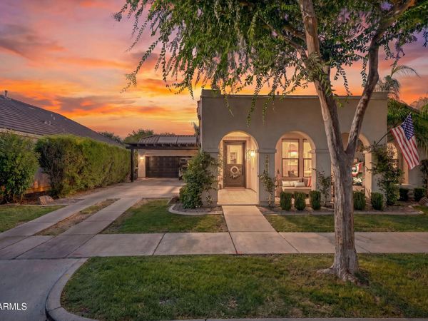 2662 E VALENCIA Street, Gilbert, AZ 85296