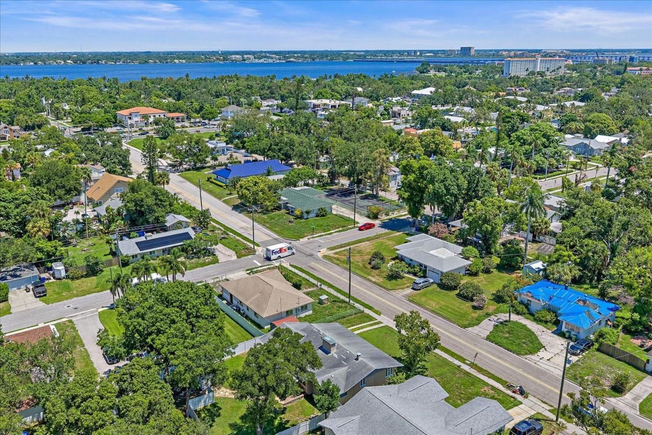 710 26th Street W, Bradenton, FL 34205 Photo