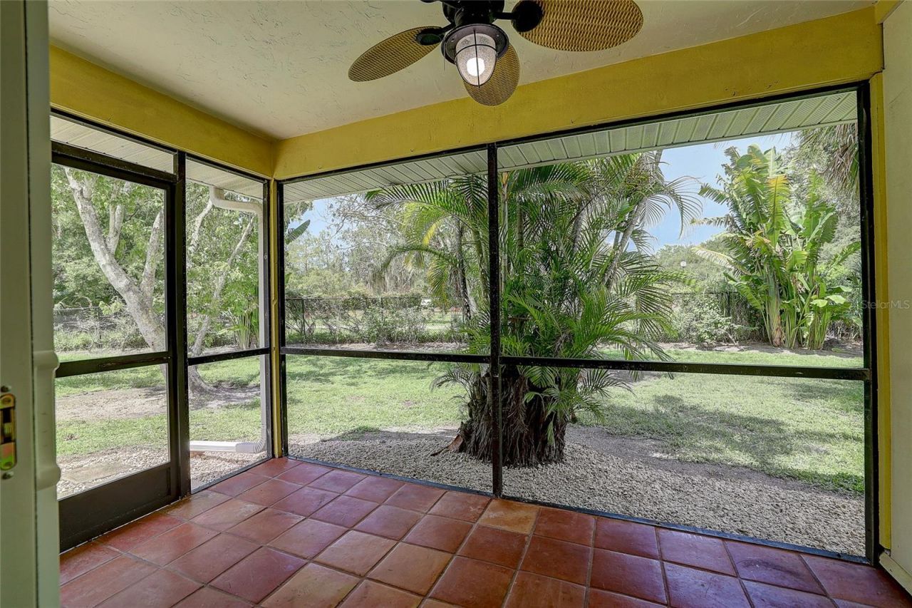 4625 Summerwind Drive , Unit 13, Sarasota, FL 34234 Photo