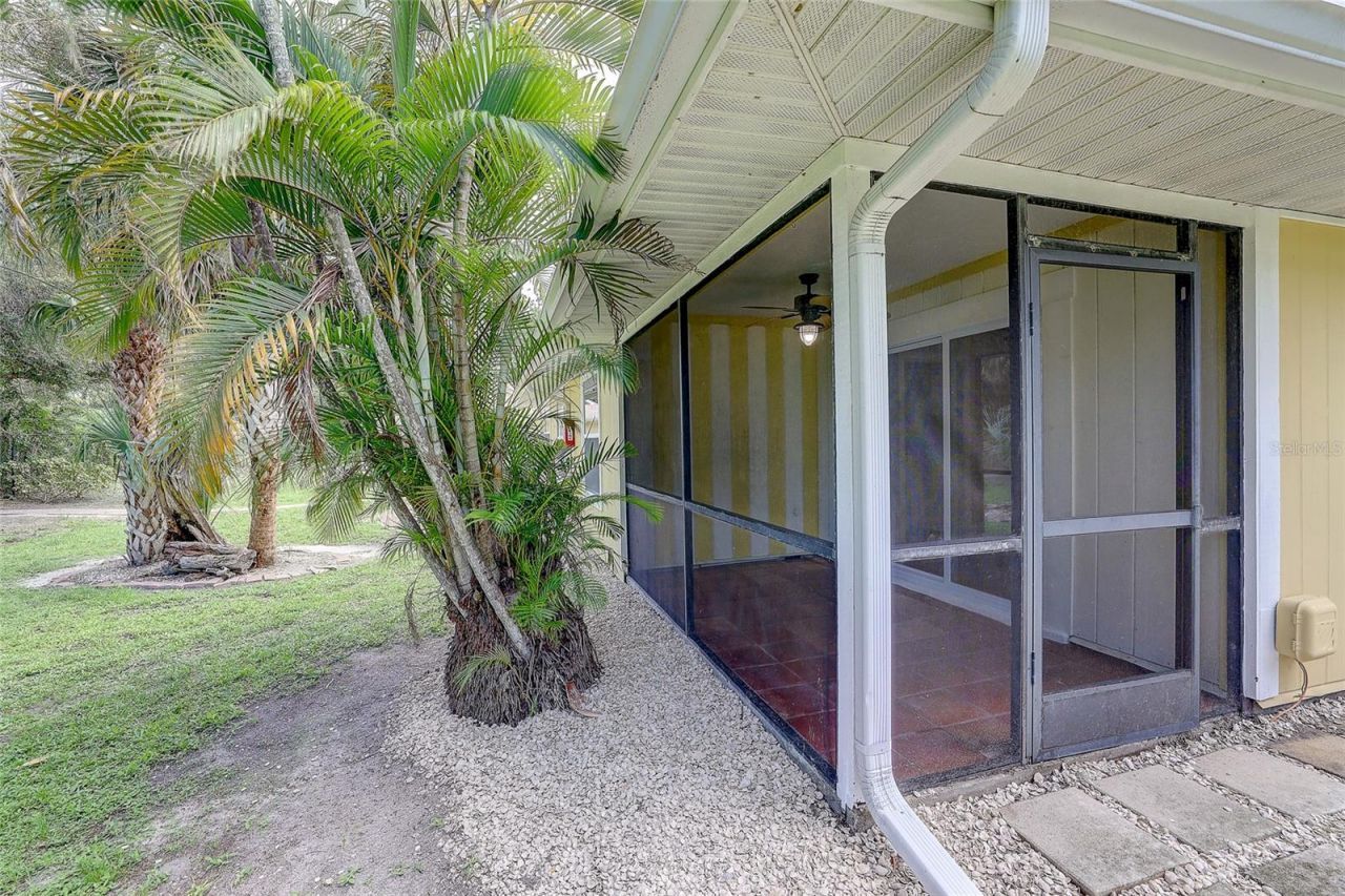 4625 Summerwind Drive , Unit 13, Sarasota, FL 34234 Photo
