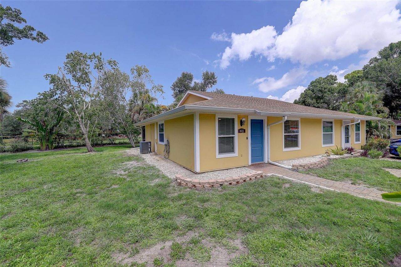 4625 Summerwind Drive , Unit 13, Sarasota, FL 34234 Photo
