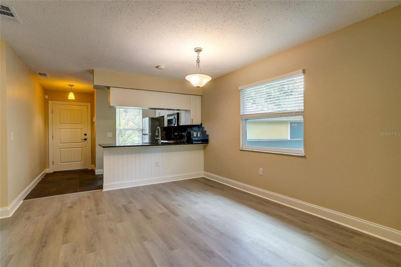 4625 Summerwind Drive , Unit 13, Sarasota, FL 34234 Photo