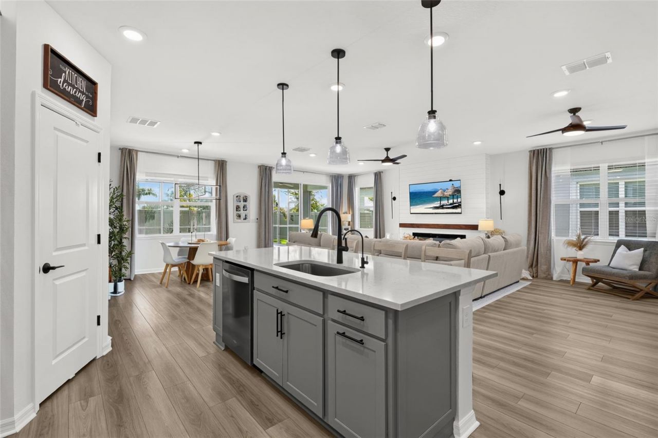 2930 61st Drive E, Ellenton, FL 34222 Photo