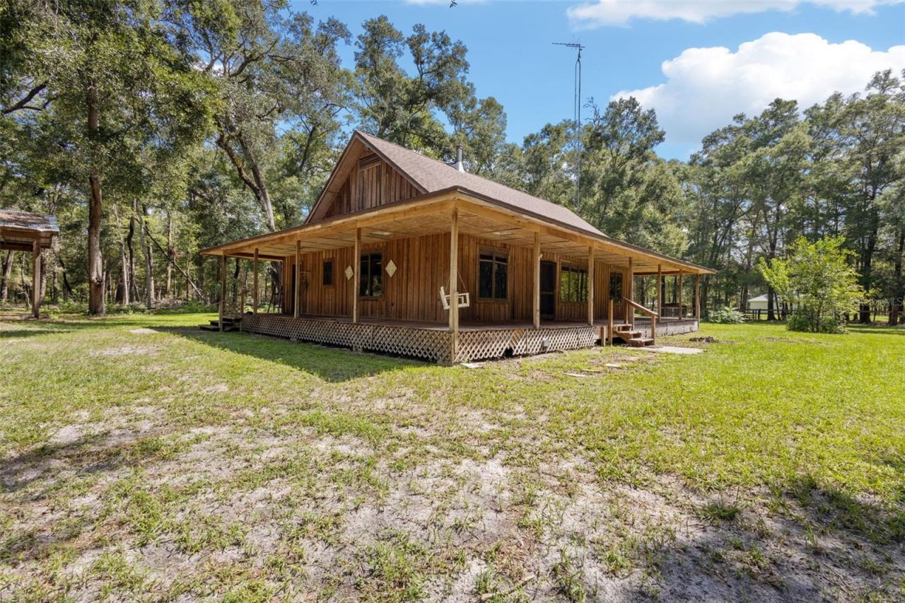 5581 NE 157th Terrace , Williston, FL 32696 Photo