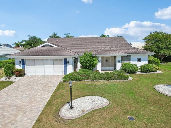 1913 WOLF LAUREL DRIVE , SUN CITY CENTER, FL 33573