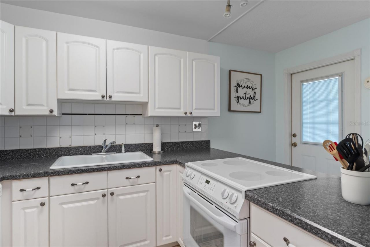 2400 Forest Drive , Unit 252, Inverness, FL 34453 Photo