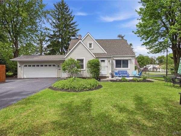 8730 Sunset Drive , Buffalo, NY 14221