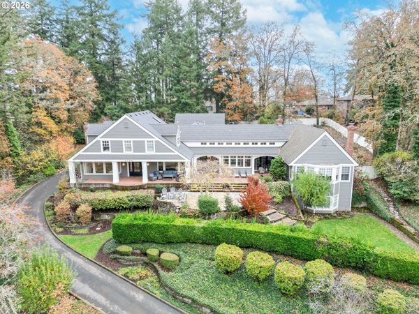 3200 CRESTVIEW S DR, Salem, OR 97302