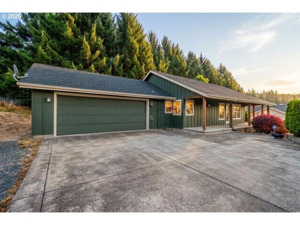 1620 SAMUEL DR, Cottage Grove, OR 97424