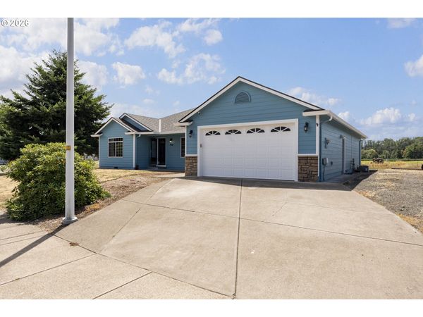904 Isabel DR, Jefferson, OR 97352