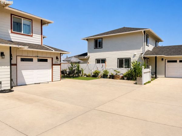 171 E ROOSEVELT ST, Carlton, OR 97111