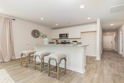 1013 Refuge Way photo 4