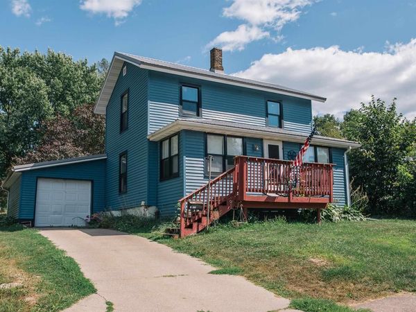 119 COURT STREET, Neillsville, WI 54456