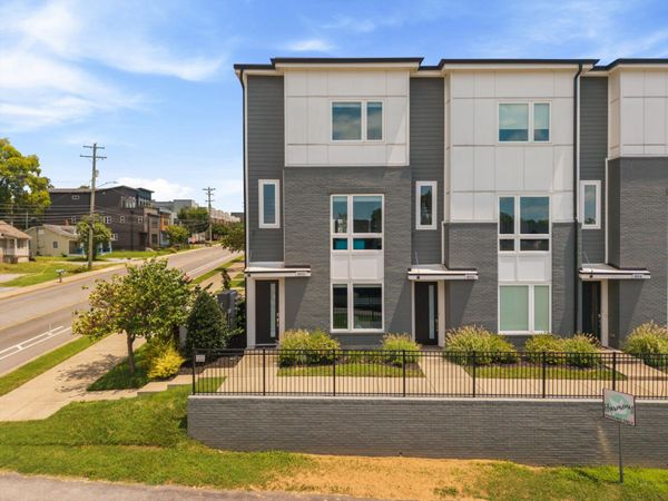 800 Vibe Pl , Nashville, TN 37216
