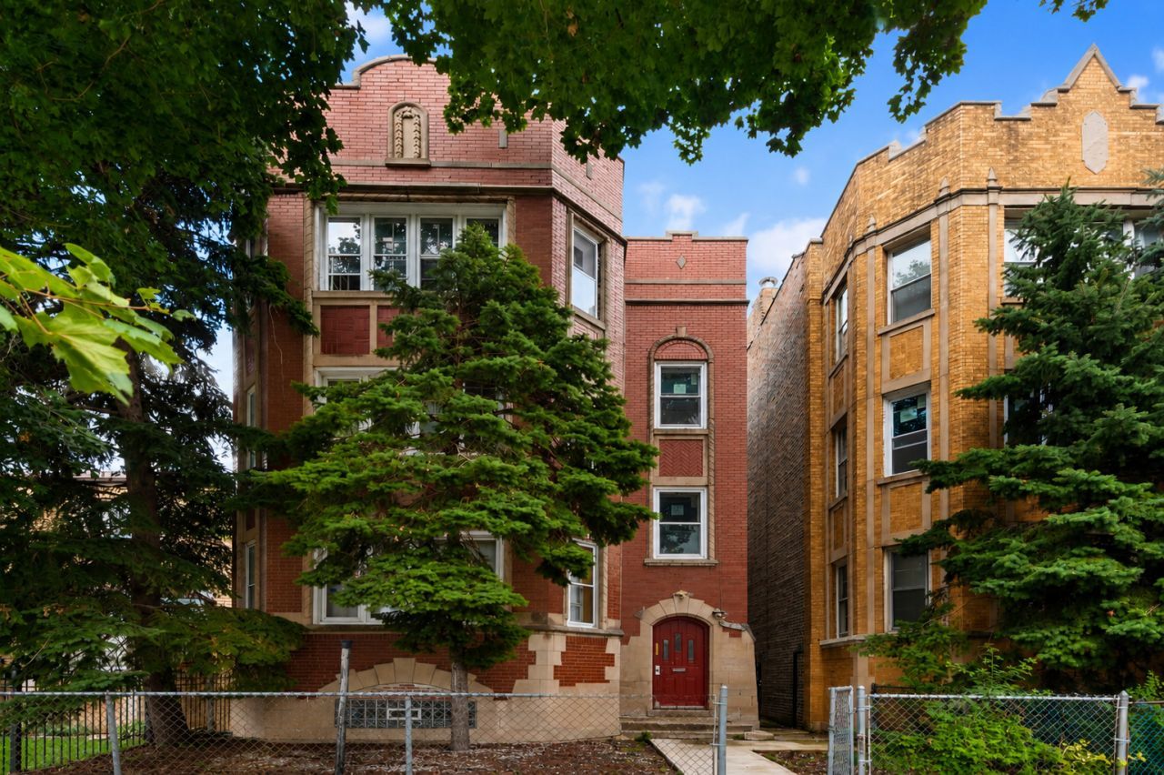 7841 S Wolcott Avenue, Chicago, IL 60620 Main Photo