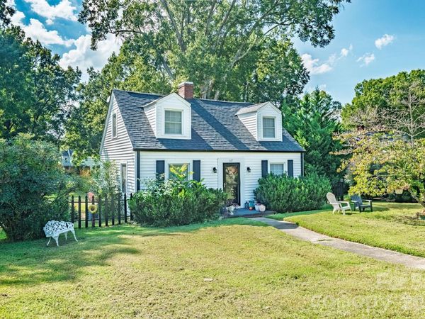 627 N 6th Street , Albemarle, NC 28001
