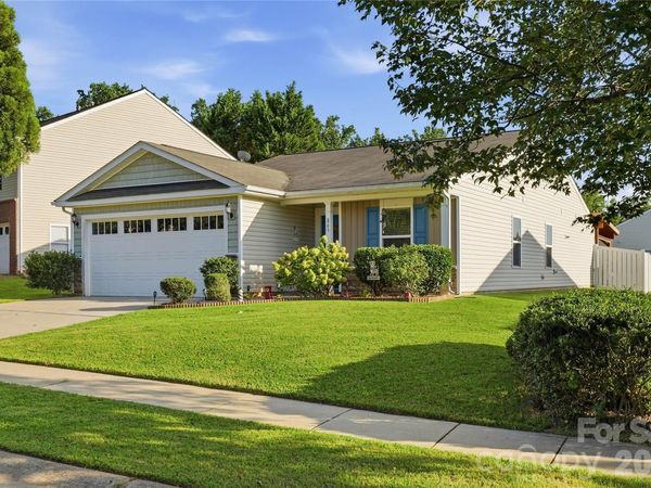 865 Willow Creek Drive, Gastonia, NC 28054