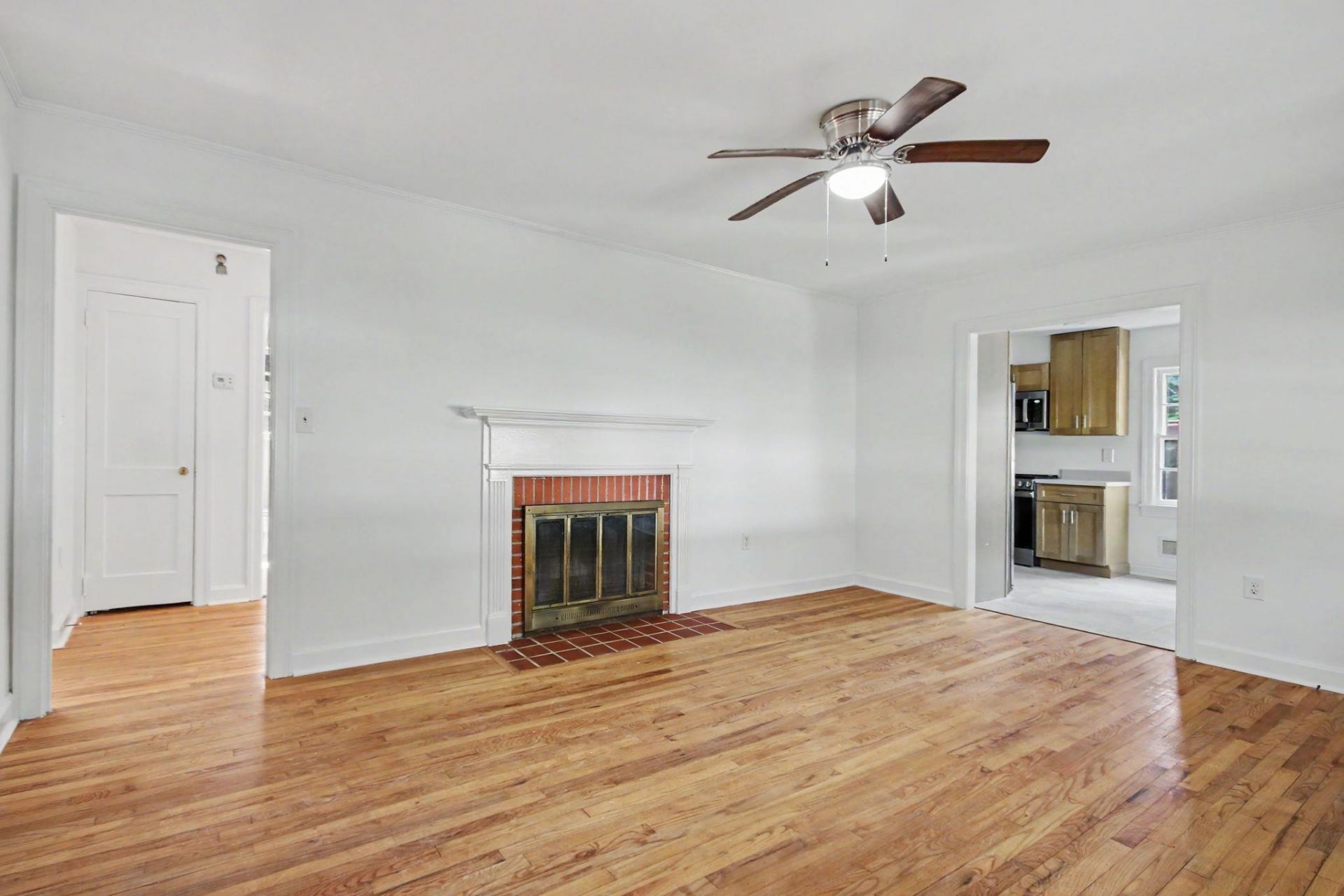 1916 Calhoun Dr. Photo 10